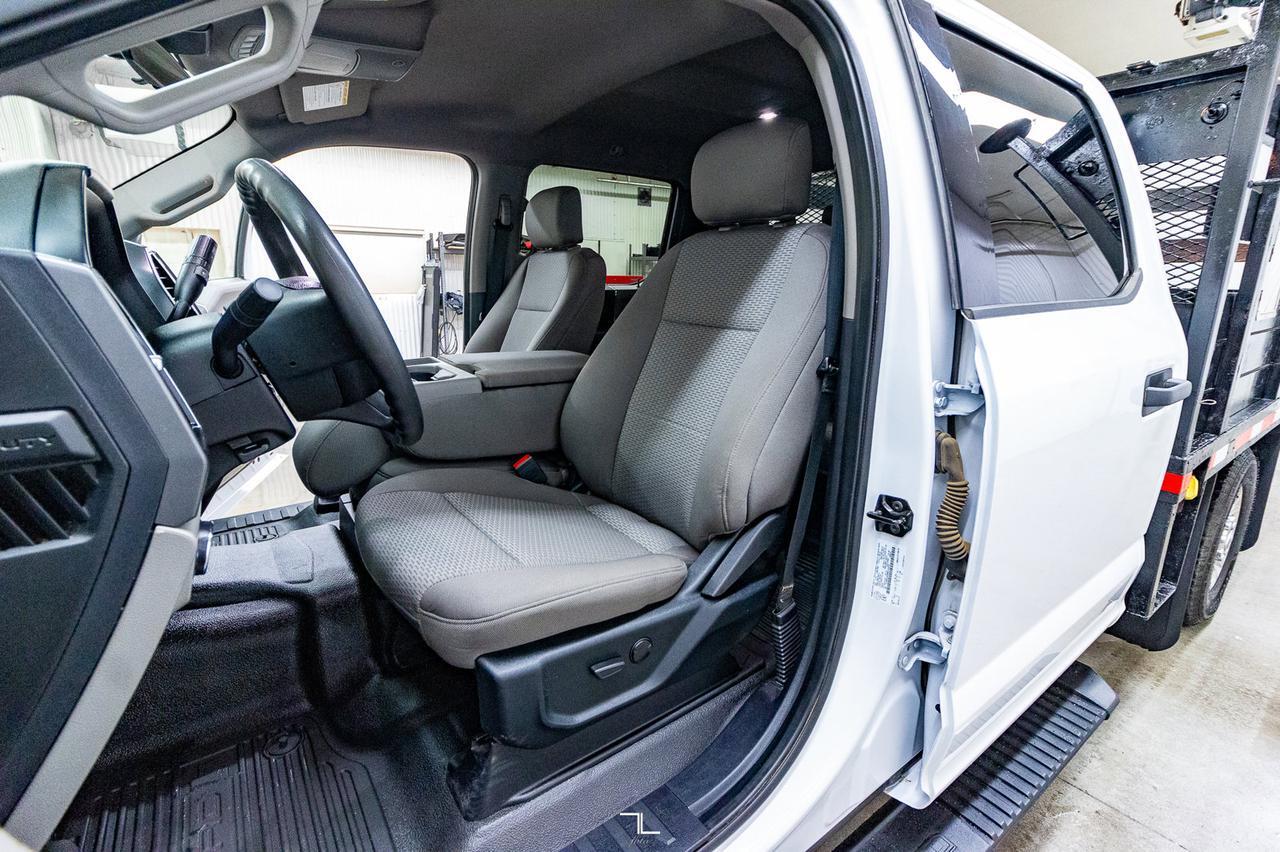 2021 Ford F-350 4x4 Crew Cab XLT Longbox Deck Red Deer AB