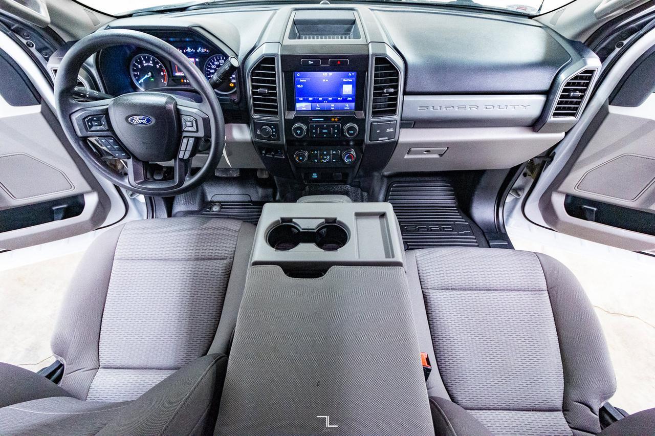 2021 Ford F-350 4x4 Crew Cab XLT Longbox Deck Red Deer AB