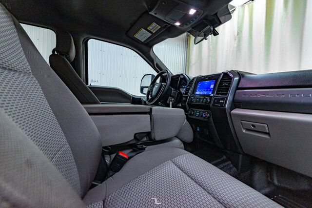 2021 Ford F-350 4x4 Crew Cab XLT Longbox Deck Red Deer AB