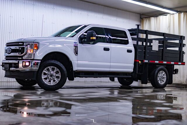 2021 Ford F-350 4x4 Crew Cab XLT Longbox Deck Red Deer AB