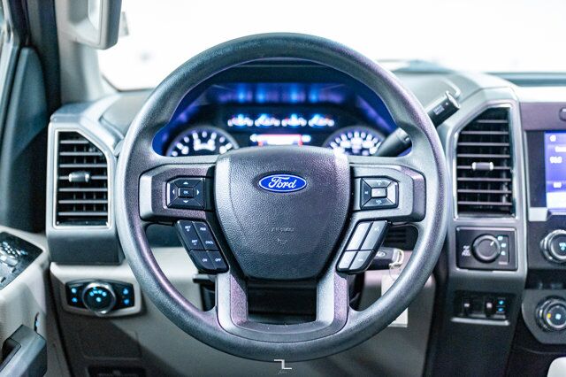 2021 Ford F-350 4x4 Crew Cab XLT Longbox Deck Red Deer AB