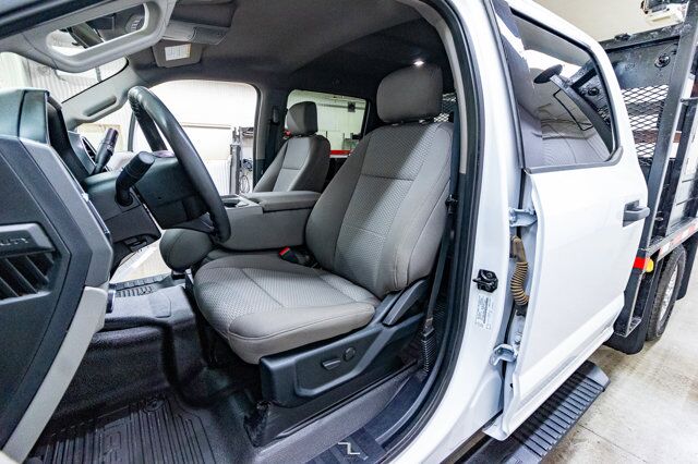 2021 Ford F-350 4x4 Crew Cab XLT Longbox Deck Red Deer AB