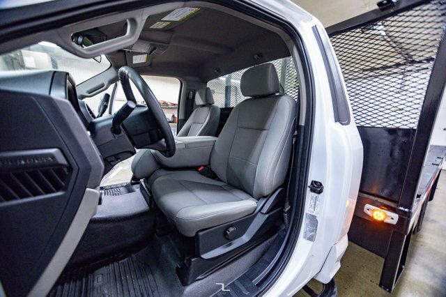 2021 Ford F-350 4x4 Reg Cab XL Deck BCam Red Deer AB