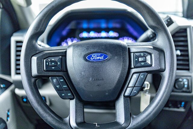 2021 Ford F-350 4x4 Reg Cab XL Deck BCam Red Deer AB