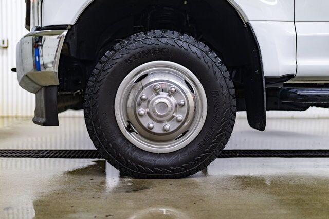 2021 Ford F-350 4x4 Reg Cab XL Deck BCam Red Deer AB