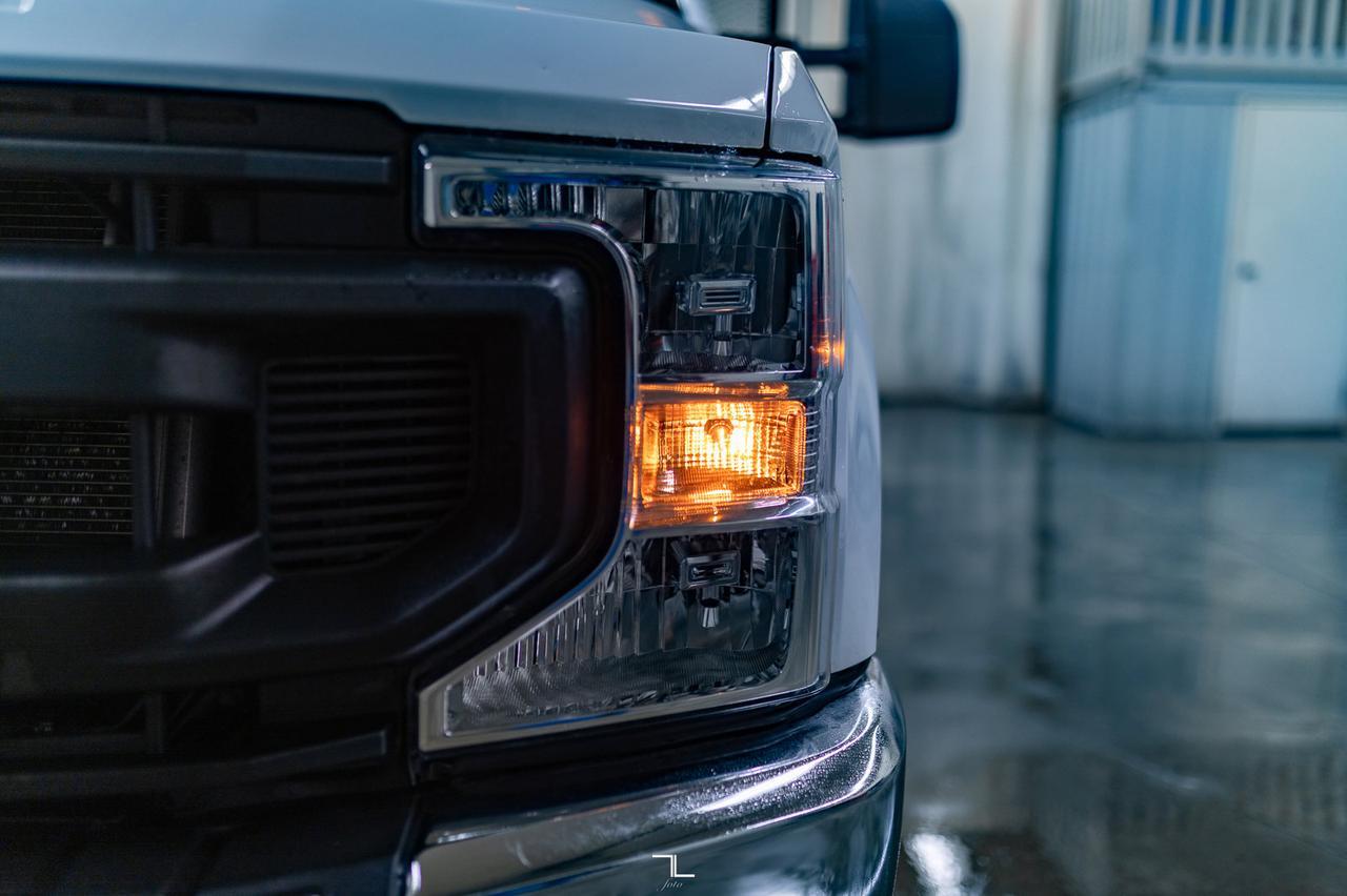 2021 Ford F-350 4x4 Reg Cab XL Dually Deck Red Deer AB