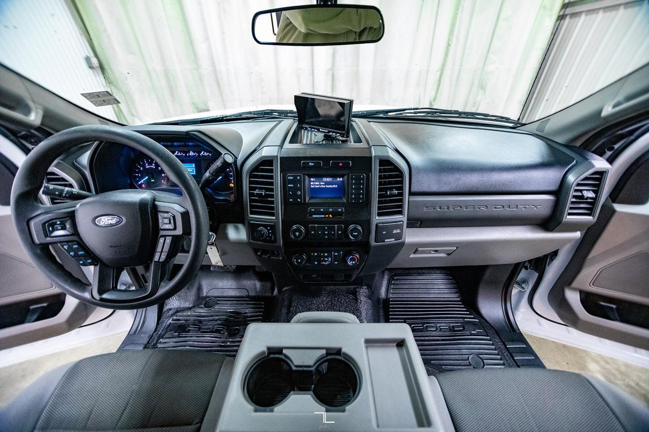 2021 Ford F-350 4x4 Reg Cab XL Dually Deck Red Deer AB