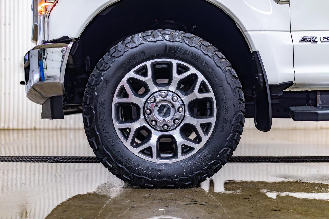 2021 Ford F-350 4x4 Super Cab Lariat FX4 Longbox Diesel Leather Nav BCam Red Deer AB