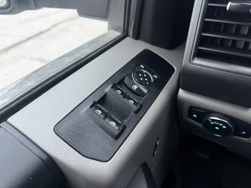 2021 Ford F-350 DRW 4x4 Utility w/ Crane 48k mi's XL Collinsville OK