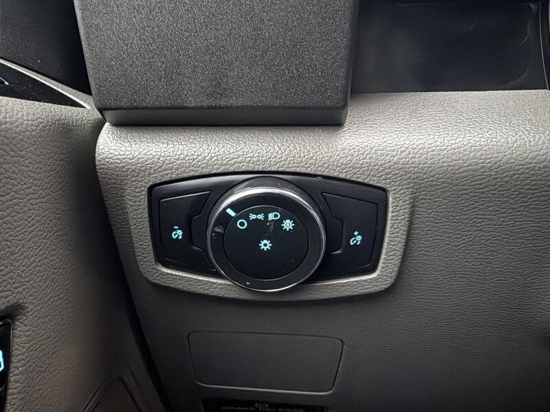 2021 Ford F-350 DRW 4x4 Utility w/ Crane 48k mi's XL Collinsville OK