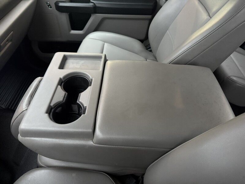 2021 Ford F-350 DRW 4x4 Utility w/ Crane 48k mi's XL Collinsville OK