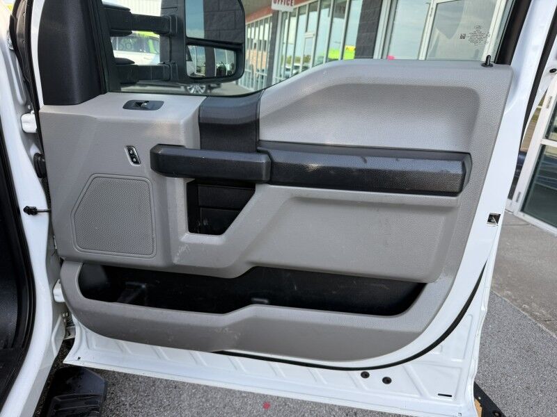 2021 Ford F-350 DRW Utility w/ Lift Gate XL Collinsville OK