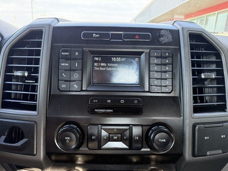 2021 Ford F-350 DRW Utility w/ Lift Gate XL Collinsville OK