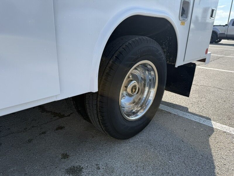 2021 Ford F-350 DRW Utility w/ Lift Gate XL Collinsville OK