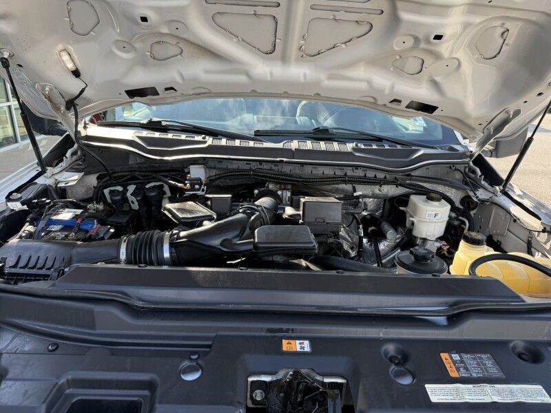 2021 Ford F-350 DRW Utility w/ Lift Gate XL Collinsville OK