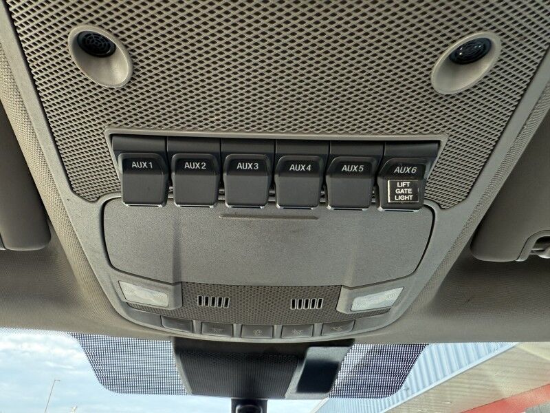 2021 Ford F-350 DRW Utility w/ Lift Gate XL Collinsville OK