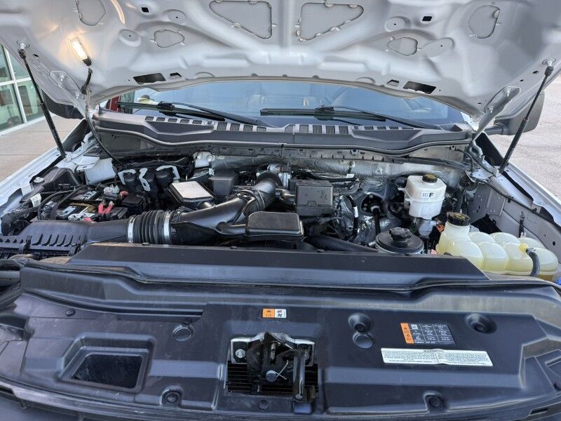 2021 Ford F-350 DRW Utility w/ Lift Gate XL Collinsville OK