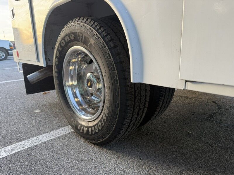 2021 Ford F-350 DRW Utility w/ Lift Gate XL Collinsville OK