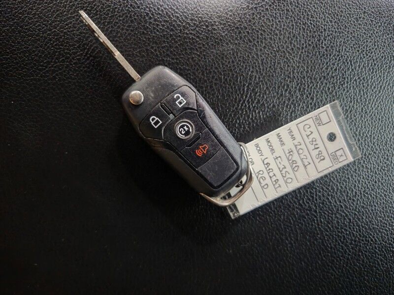 2021 Ford F-350 Lariat SRW Lifted 6.7L Diesel 10 Spd GPS Camera New 37in Tires FREE WARRANTY Arlington TX