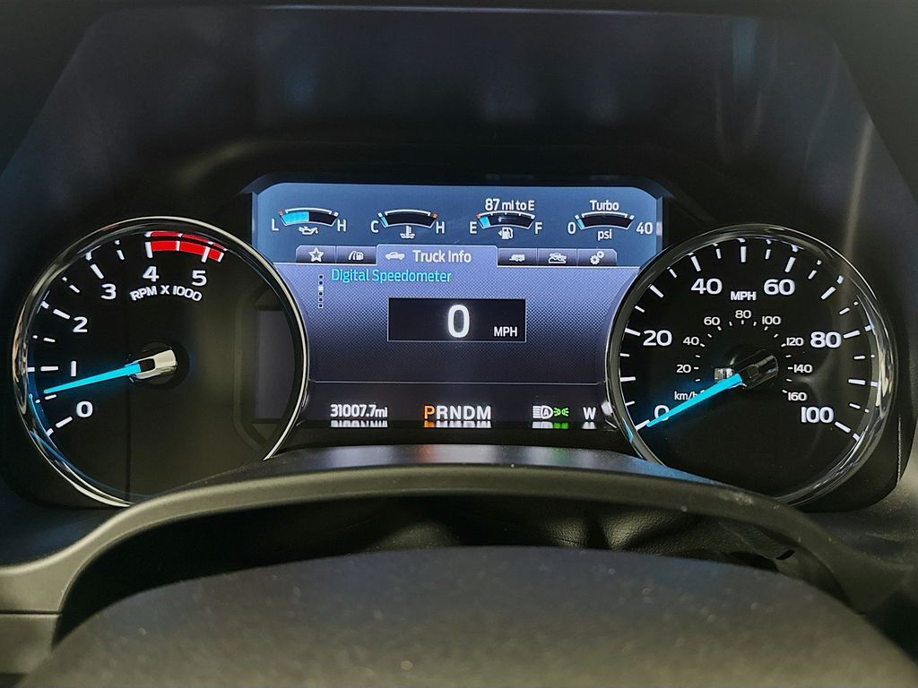 2021 Ford F-350 photo 10