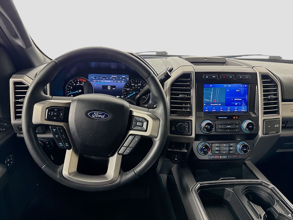 2021 Ford F-350 photo 19