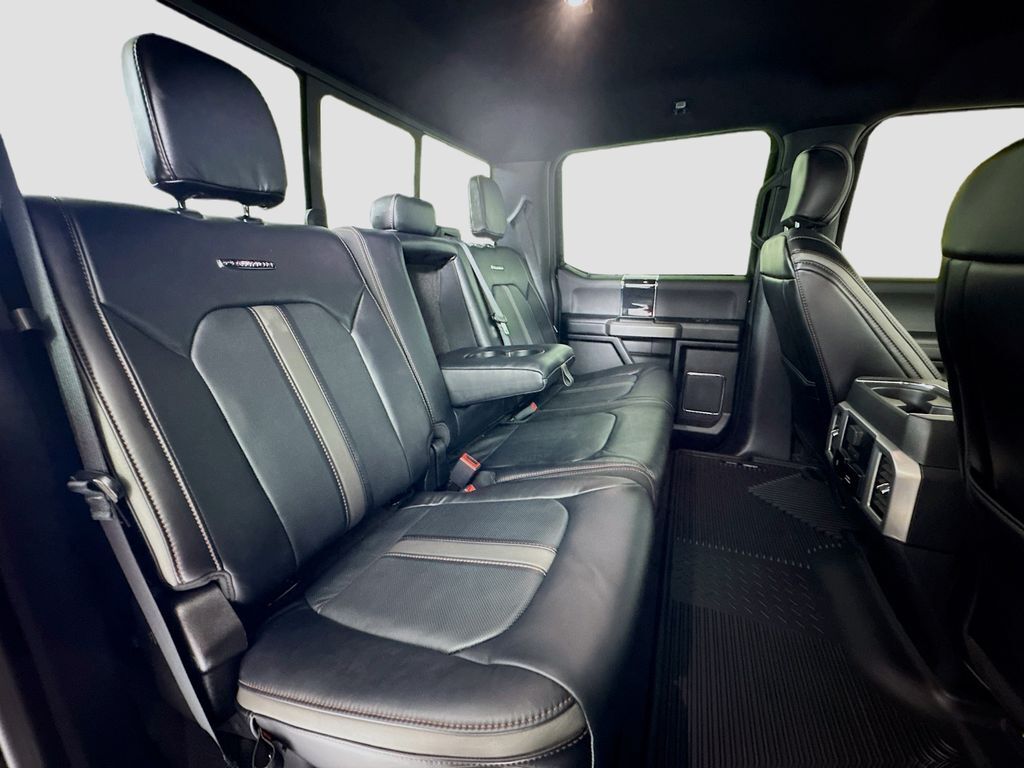 2021 Ford F-350 photo 23