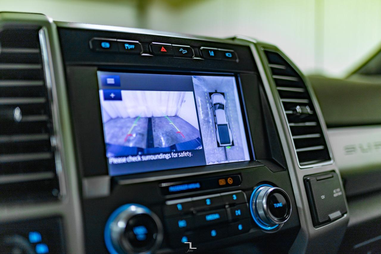 2021 Ford F-450 4x4 Crew Cab King Ranch Dually Diesel Leather Roof Nav Red Deer AB