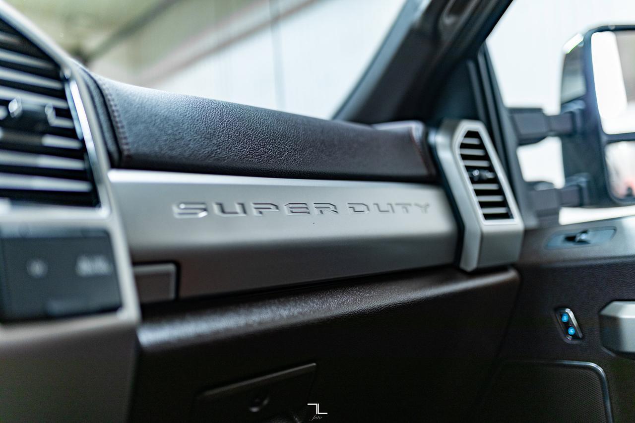 2021 Ford F-450 4x4 Crew Cab King Ranch Dually Diesel Leather Roof Nav Red Deer AB