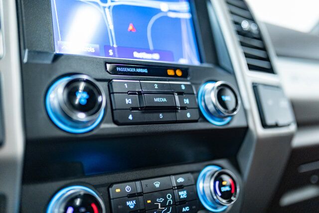 2021 Ford F-450 4x4 Crew Cab King Ranch Dually Diesel Leather Roof Nav Red Deer AB