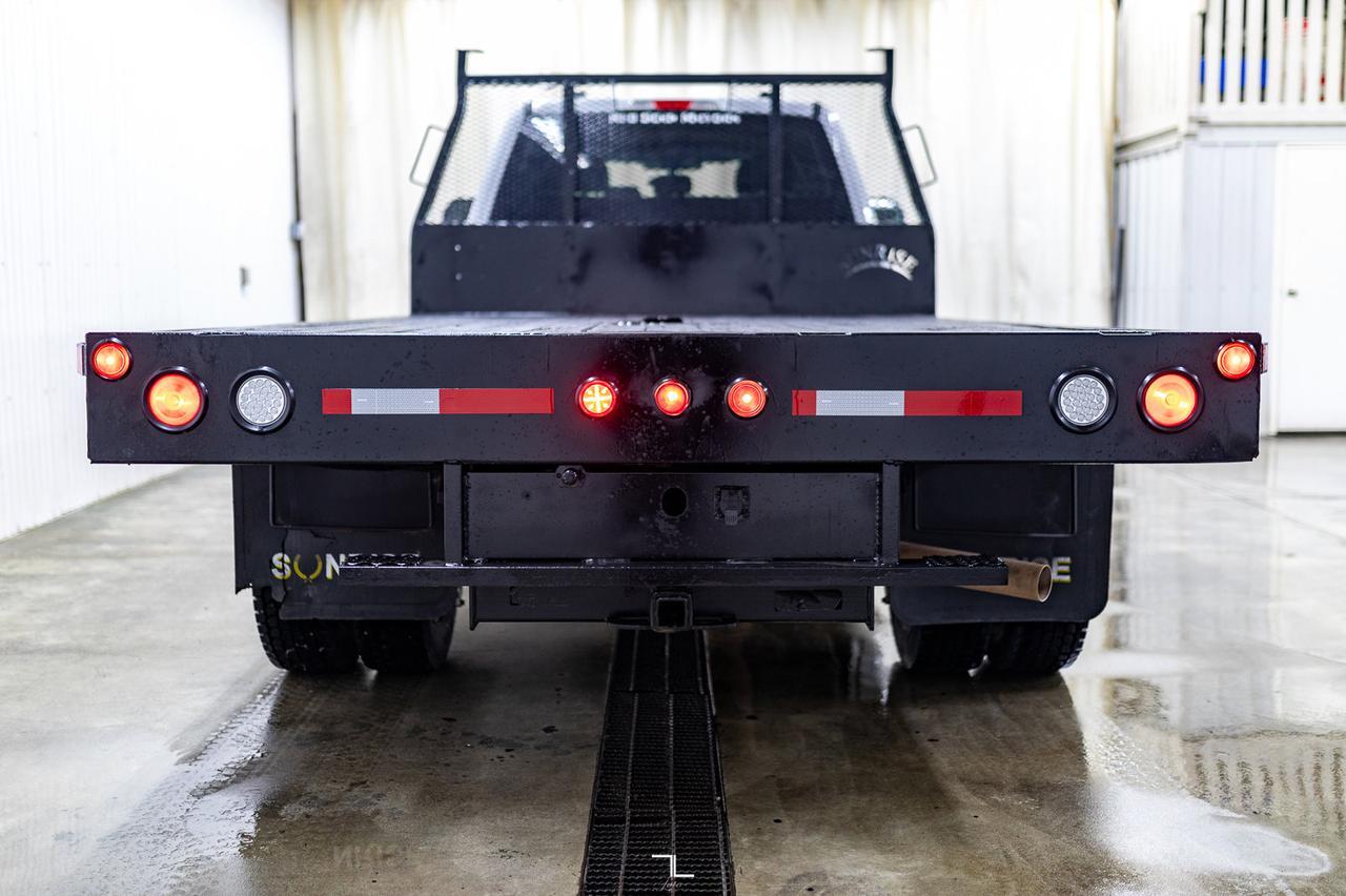 2021 Ford F-550 4x4 Crew Cab XLT Deck Diesel Red Deer AB