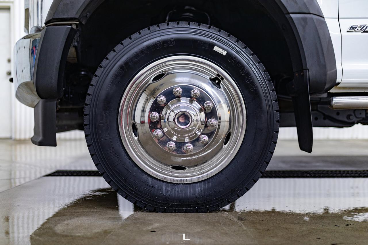 2021 Ford F-550 4x4 Crew Cab XLT Deck Diesel Red Deer AB