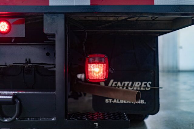 2021 Ford F-550 4x4 Crew Cab XLT Dually Deck Diesel 5th Wheel Red Deer AB