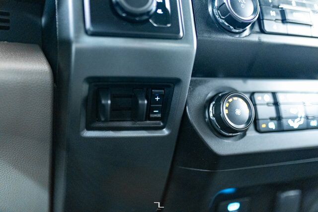 2021 Ford F-550 4x4 Crew Cab XLT Dually Deck Diesel 5th Wheel Red Deer AB