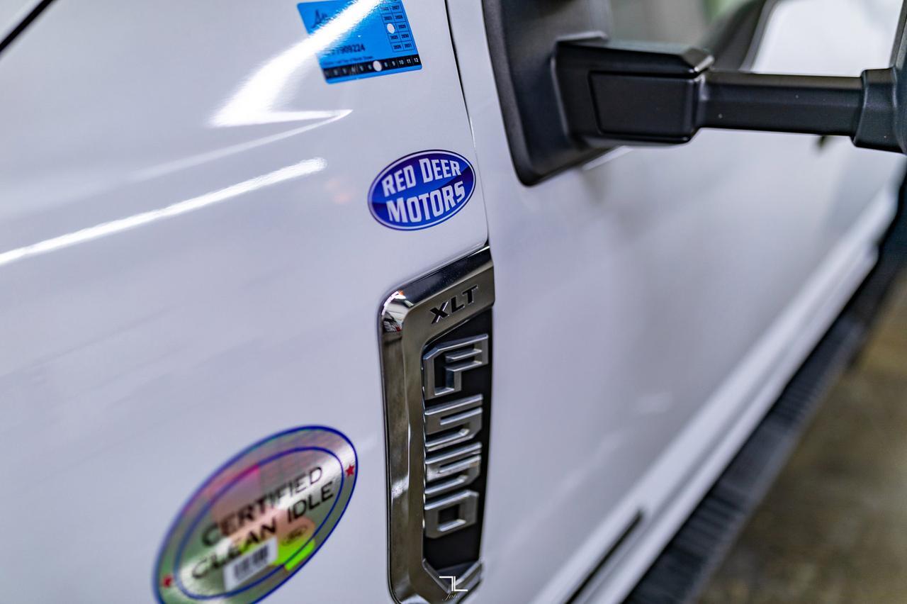 2021 Ford F-550 4x4 Crew Cab XLT Dually Deck Diesel Red Deer AB