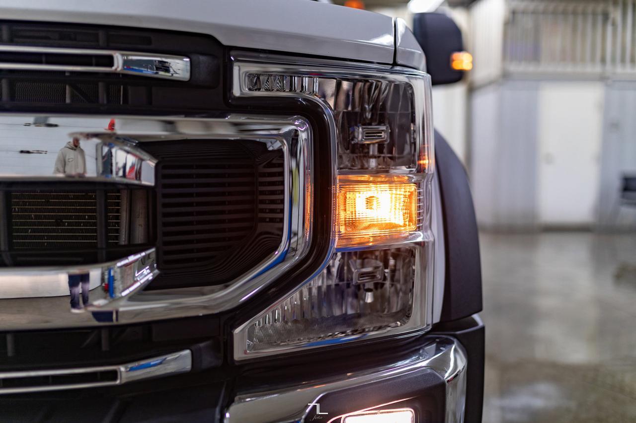 2021 Ford F-550 4x4 Crew Cab XLT Dually Deck Diesel Red Deer AB