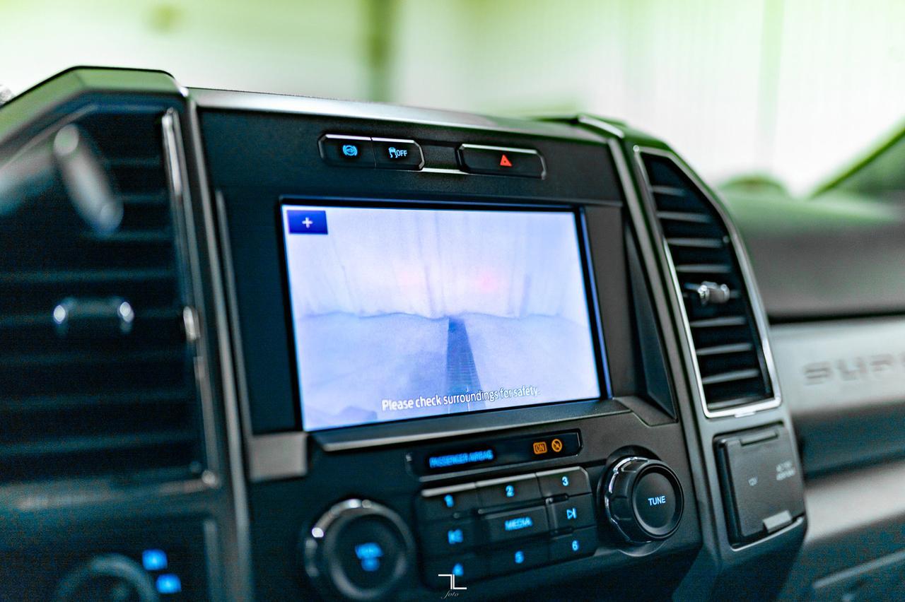 2021 Ford F-550 4x4 Crew Cab XLT Dually Deck Diesel Red Deer AB