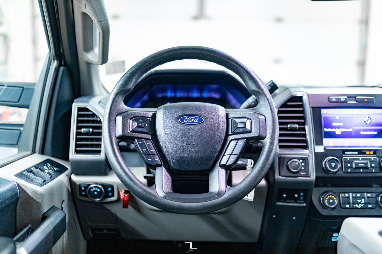 2021 Ford F-550 4x4 Crew Cab XLT Dually Deck Diesel Red Deer AB