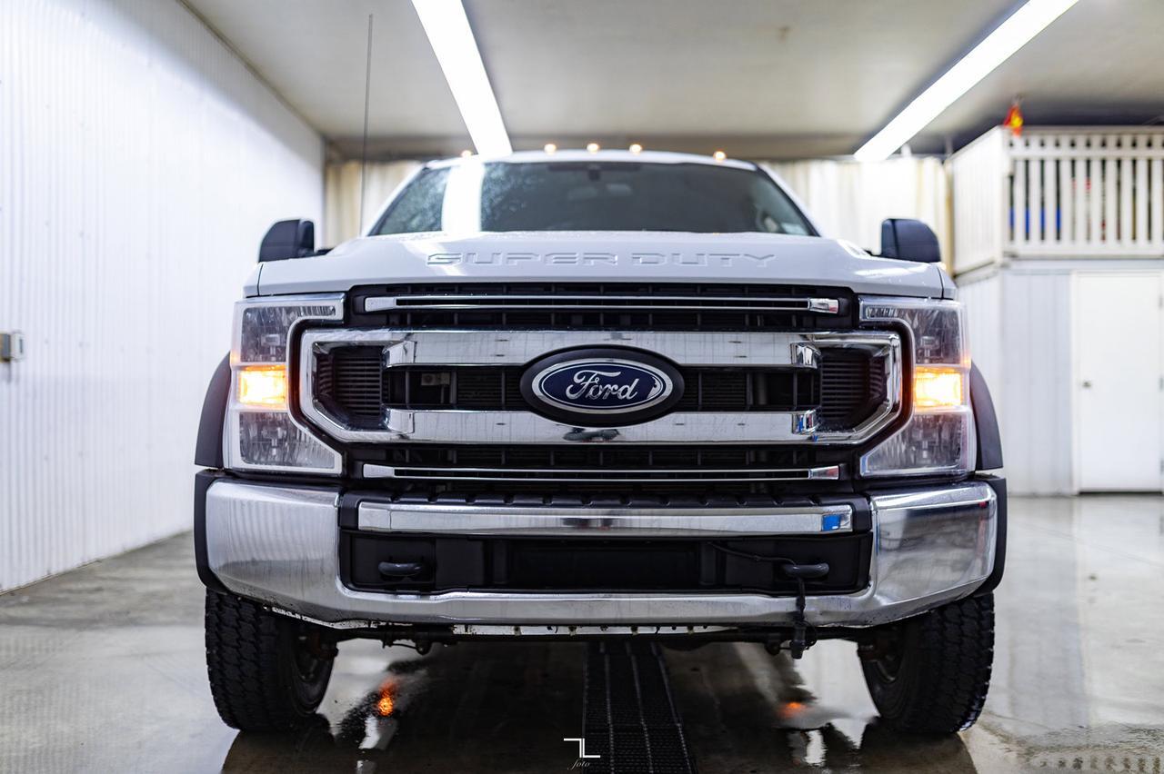 2021 Ford F-550 4x4 Crew Cab XLT Dually Deck Red Deer AB