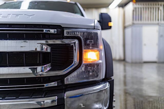 2021 Ford F-550 4x4 Crew Cab XLT Dually Deck Red Deer AB