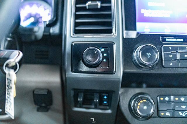 2021 Ford F-550 4x4 Crew Cab XLT Dually Deck Red Deer AB