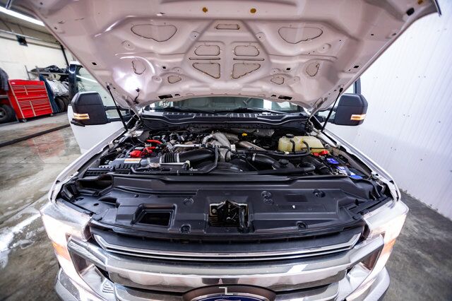 2021 Ford F-550 4x4 Crew Cab XLT Mechanics Box Diesel Red Deer AB