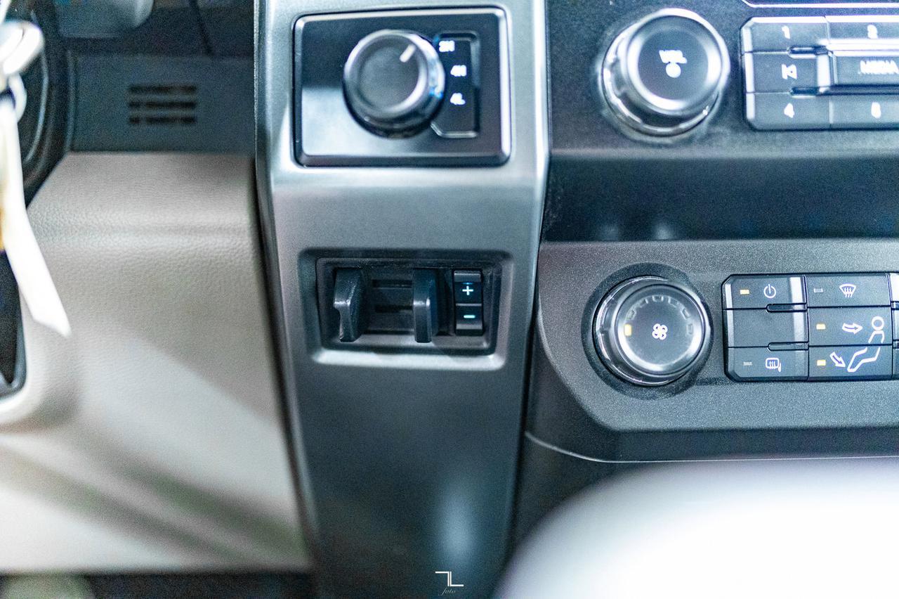 2021 Ford F-550 4x4 Crew Cab XLT Mechanics Box Diesel Red Deer AB