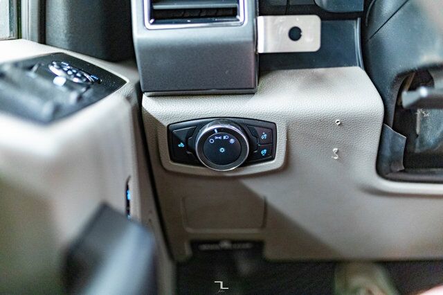 2021 Ford F-550 4x4 Crew Cab XLT Mechanics Box Diesel Red Deer AB