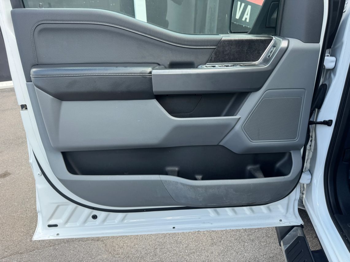 2021 Ford F150 SuperCrew Cab XLT Pickup 4D 5 1/2 ft