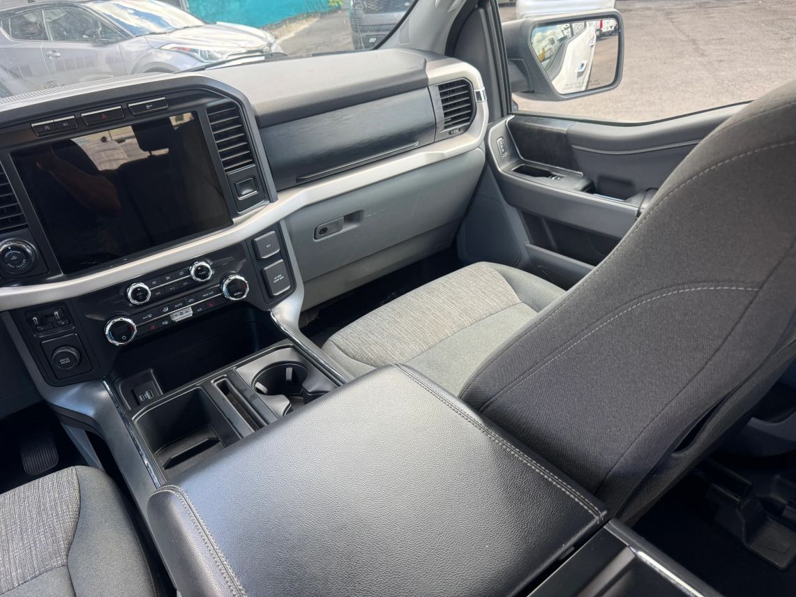 2021 Ford F150 SuperCrew Cab XLT Pickup 4D 5 1/2 ft