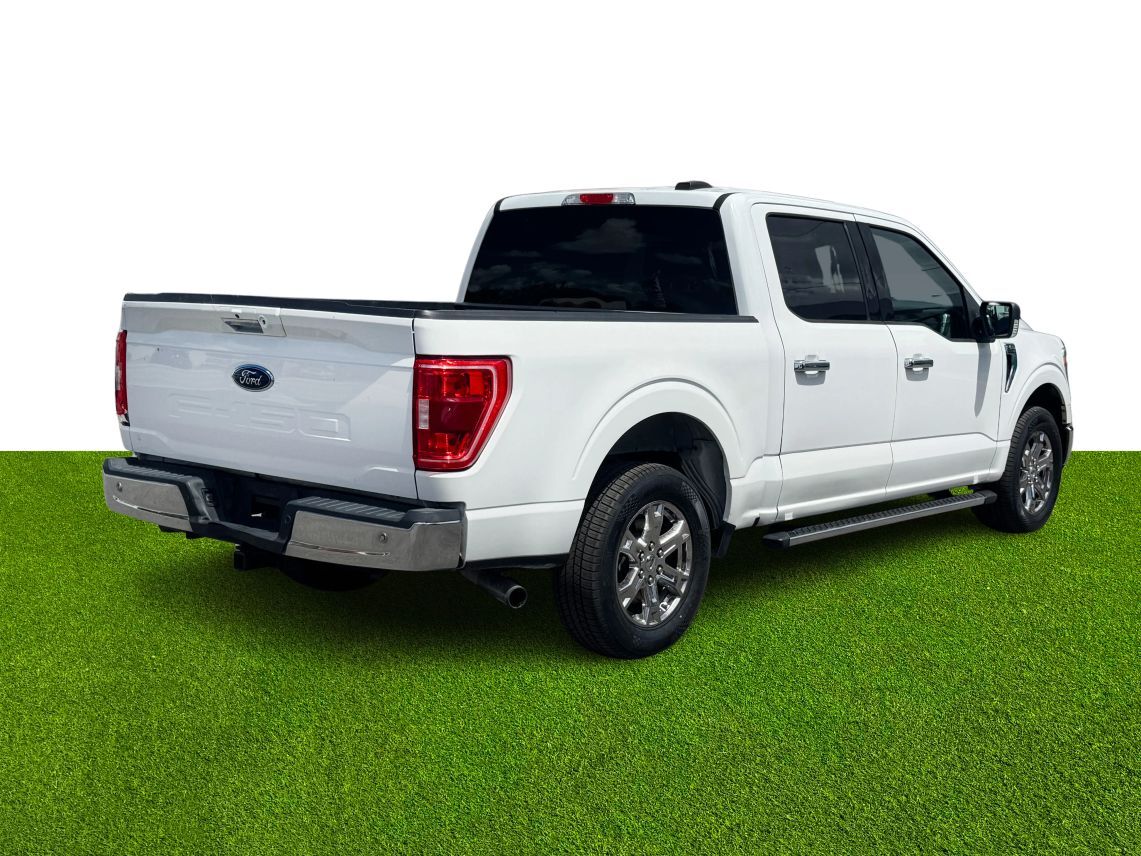 2021 Ford F150 SuperCrew Cab XLT Pickup 4D 5 1/2 ft