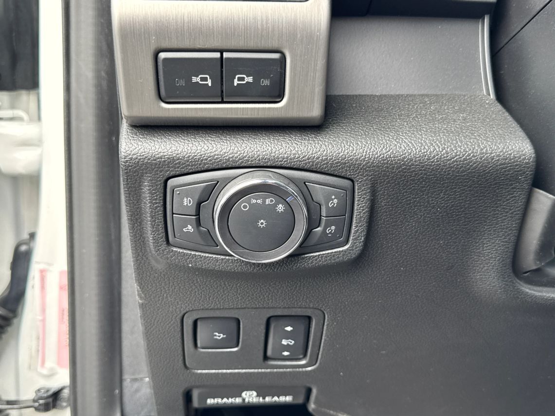 2021 Ford F250 Super Duty Crew Cab Platinum Pickup 4D 8 ft