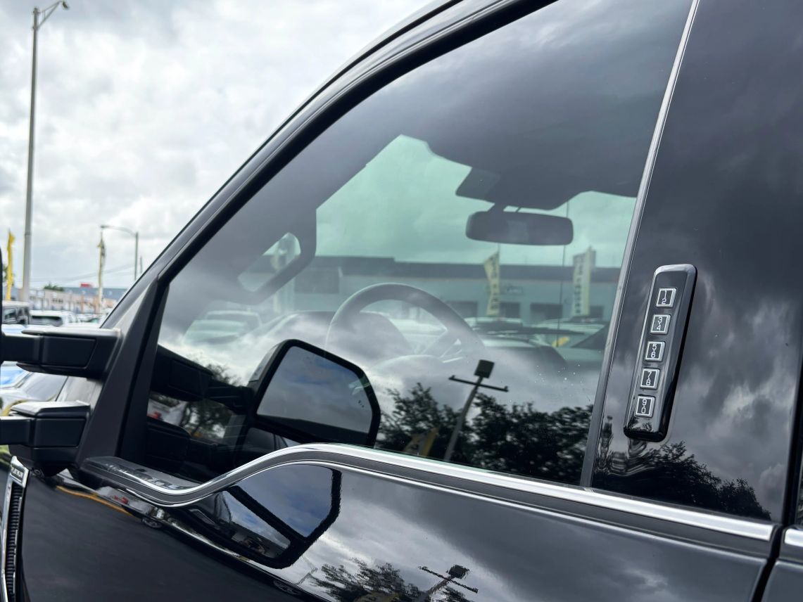 2021 Ford F450 Super Duty Crew Cab Platinum Pickup 4D 8 ft