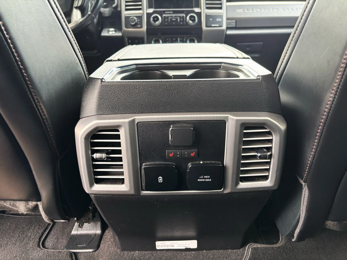 2021 Ford F450 Super Duty Crew Cab Platinum Pickup 4D 8 ft