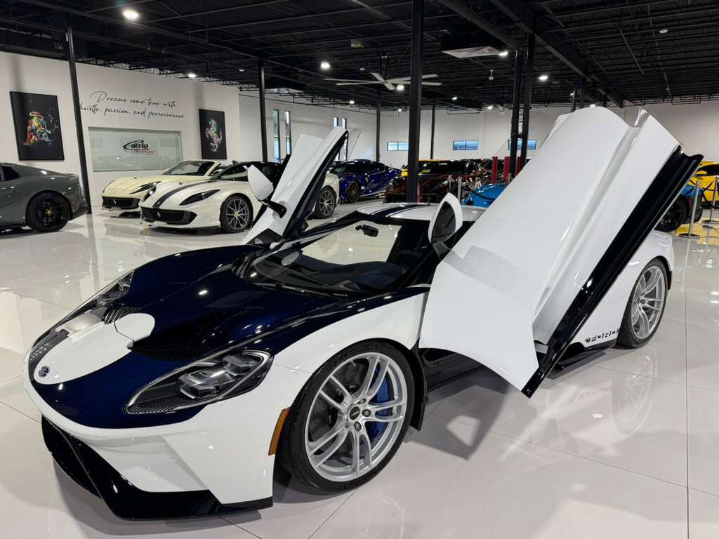 2021 Ford GT DELIVERY MILES! one-off livery,Frozen White paint, pays homage to GT40 GT/105, Lightspeed Package Fort Lauderdale FL